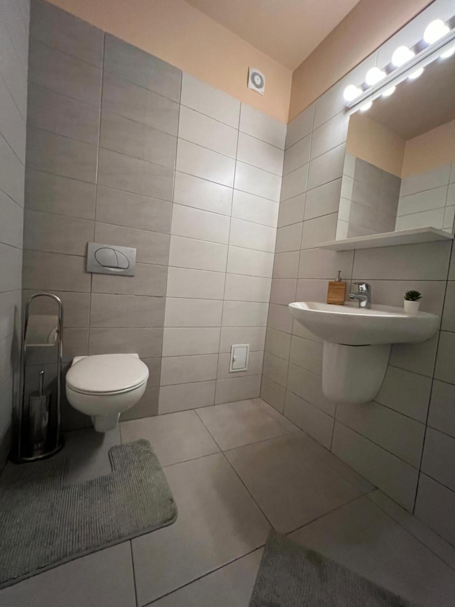 Boutique Park Residences 5 Bucarest Esterno foto
